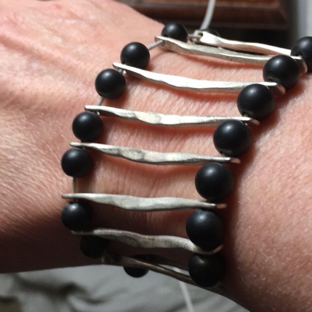 Silver and Black Metal and Beads Bracelet